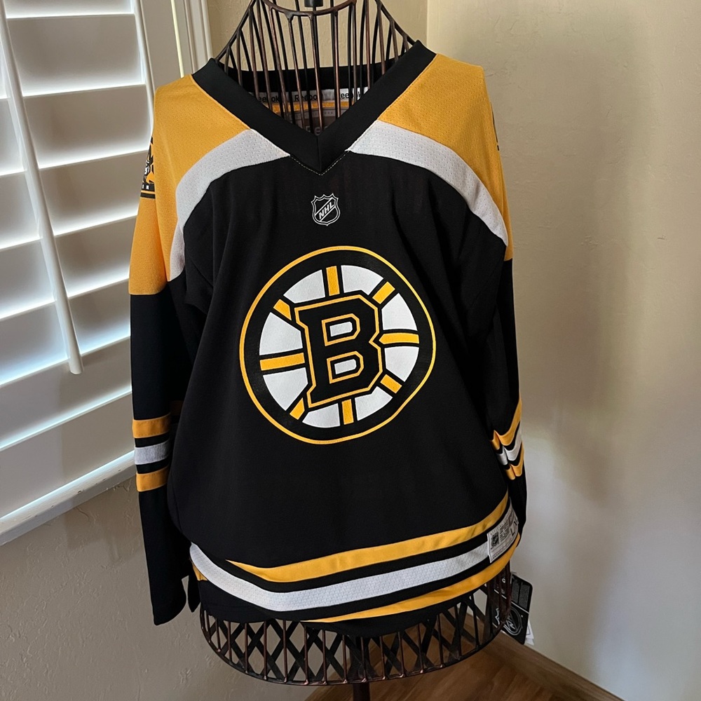 BOSTON BRUINS REEBOK JERSEY - NWT